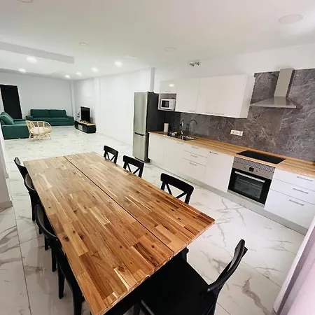 Apartmán Hola *